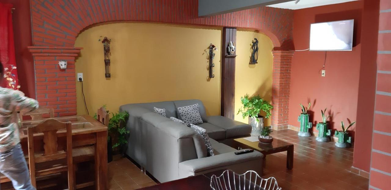 Villa Casa Bugambilias Taxco de Alarcón Exterior foto