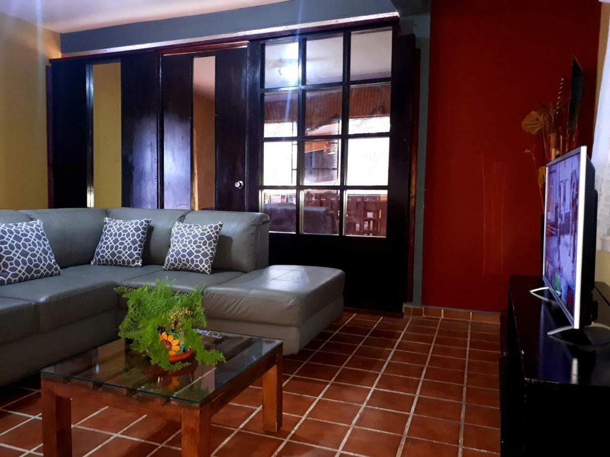 Villa Casa Bugambilias Taxco de Alarcón Exterior foto